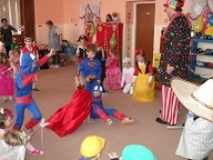 Supermani na karnevale sa predviedli